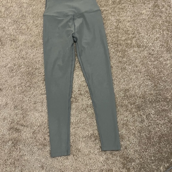 Beyond yoga Caught in the midi high waisted legging $88 small Dark tropic - Picture 6 of 12